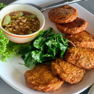 เมนูของร้าน ครัวระเบียงน้ำ ลาดกระบัง