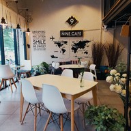 บรรยากาศ The Nine Cafe And International Community