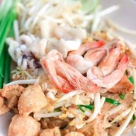 เดอะ บาร์บีคิว & สปาเก็ตตี้ แยกไตรศาสตร์