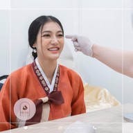 Helene Seoul Clinic ลาดพร้าว 71 นาคนิวาส 13