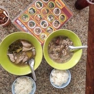 เมนูของร้าน แม่ผ่องศรี พัทยากลาง