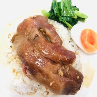อิ่มสุข เกาเหลาเลือดหมู 1