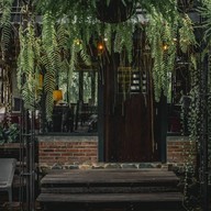 One to one half coffee hub