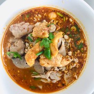อิ่มสุข เกาเหลาเลือดหมู 1
