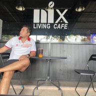 NIX LIVING CAFE