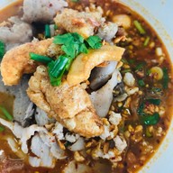 อิ่มสุข เกาเหลาเลือดหมู 1