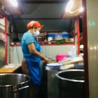 ก๋วยเตี๋ยวเป็ด-ไก่ by ป้าดา ตลาดหนองหอย