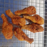 ไก่ทอดน้องไออุ่น