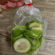 เมนูของร้าน ปารมีน้ำผลไม้ปั่น ผลไม้สด ผลไม้ปลอก