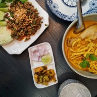 เมนูของร้าน ข้าวซอยบ้านอาจารย์ นครปฐม นครปฐม