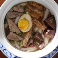 นายตู้ ก๋วยจั๊บจัมโบ้ ตรงข้ามBig C2