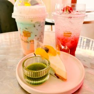 เมนูของร้าน Phakar Cafe & Bistro