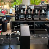 Red Diamond Cafe ทองหล่อ