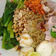 ร้านโอยำแซ่บ