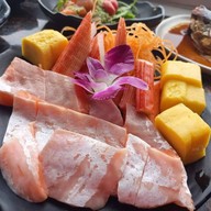 Otoku Sushi Buffet-Salmon Delivery ยอดพิมาน ริเวอร์ วอร์ก