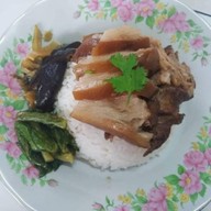 ขาหมูบ้านเอื้อ