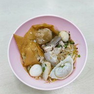 เจ้อ้วนเย็นตาโฟ