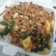 กะเพราพริกแห้งโบราณ สูตรไร้น้ำมัน ท่านคร