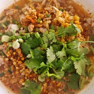 เฮือนเฮื้องน้อย