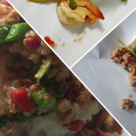 ผลไม้สดดองริมทาง ลูกชิ้นปลาระเบิด ผลไม้สด  ยำ น้ำอัดลม น้ำปลา่าว