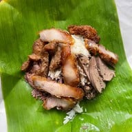 เจ๊อ้อยข้าวเหนียวหน้าหมู คนสู้ชีวิต พหลโยธินเซนเตอร์