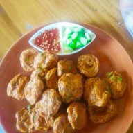 ทอดมันปลากรายอุทัยธานี