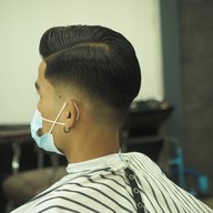 18 Monkey Barber 1