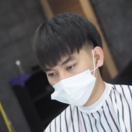 18 Monkey Barber 1