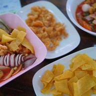 เย็นตาโฟต้มยำ สาขาลำปาง