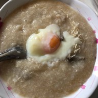 เมนูของร้าน กะเพรา&น้ำ คุณหมวย