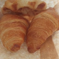 Emily Croissant ปั้ม บางจากราชพฤกษ์ทางหลวง 345 -ขาออก