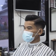 18 Monkey Barber 1