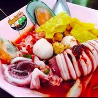 เย็นตาโฟต้มยำ สาขาลำปาง