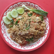 หน้าร้าน ตามสั่งคุณณิ จ่าพยนต์1