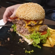 เมนูของร้าน Aloha Burger สาขาใหม่ ดอนเมือง อะโลฮ่า เบอร์เกอร์ สาขาใหม่ ดอนเมือง