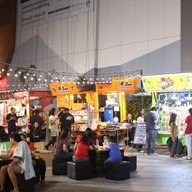 Mr.Simm Chicken Roti Snacks Cafe'