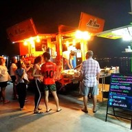 Mr.Simm Chicken Roti Snacks Cafe'