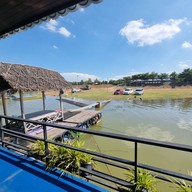 แพกิ่งกาญจน์ ฟิชชิ่ง & โฮมสเตย์