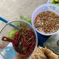 หนูอุ๊ ลูกชิ้นทอด Foodie  Market Bangna