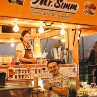 Mr.Simm Chicken Roti Snacks Cafe'