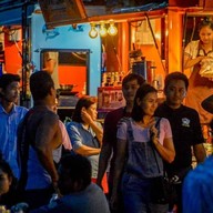 Mr.Simm Chicken Roti Snacks Cafe'