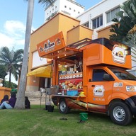 Mr.Simm Chicken Roti Snacks Cafe'