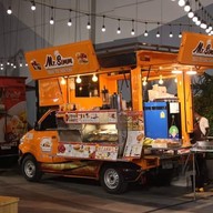 Mr.Simm Chicken Roti Snacks Cafe'