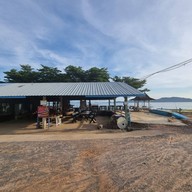 แพกิ่งกาญจน์ ฟิชชิ่ง & โฮมสเตย์