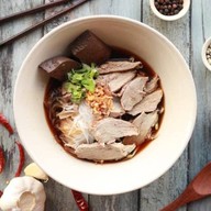 ไอซ์ซี่ ชีส / ก๋วยเตี๋ยวเป็ด