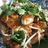 เมนูของร้าน ผัดไท หอยทอด ชูใจ