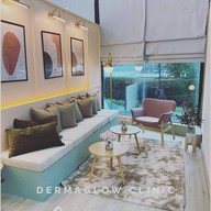 Dermaglow Clinic ( ดูแลผิว โดยแพทย์เฉพาะทางผิวหนัง )