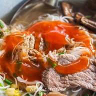 ก๋วยเตี๋ยวเนื้อ โกอ้วน ตลาดโต้รุ่งหัวหิน