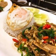 รุ่งโรจน์ก๋วยเตี๋ยวเป็ด@สี่แยกธิเบต