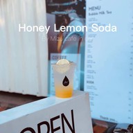 MIZU cafe in car เทพปัญญา